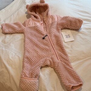 Deux par deux Plush One Piece Hooded